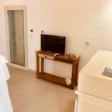 Apartmanhotel Borgo Rosso Terra