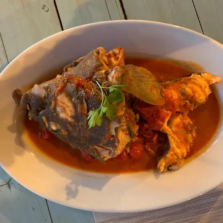 Borgo Rosso Terra Apartmanhotel 4*